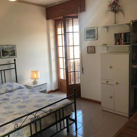 아파트 Casa Tina 카스텔사르도